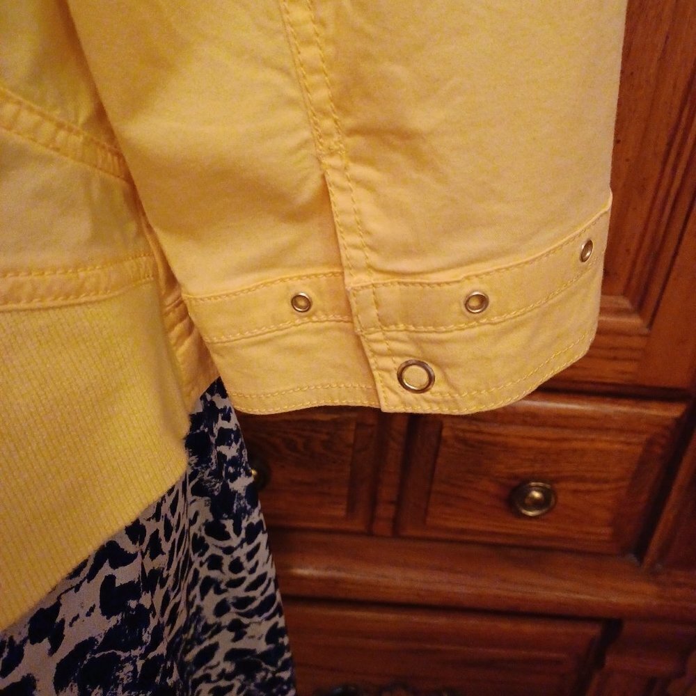 CHICO'S BRIGHT YELLOW JACKET SIZE 2 LIKE NEW - Picture 8 of 11